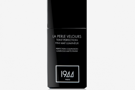 1944 Paris Velvety Pearl Foundation